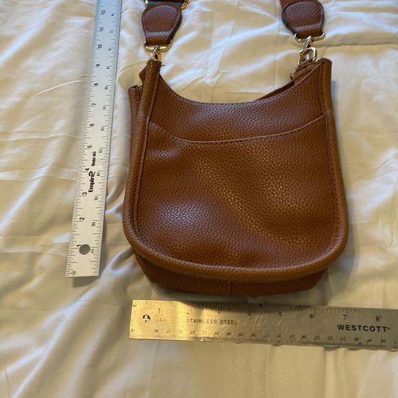 2 Vegan Leather cross body bags black and camel - Picture 2 of 10